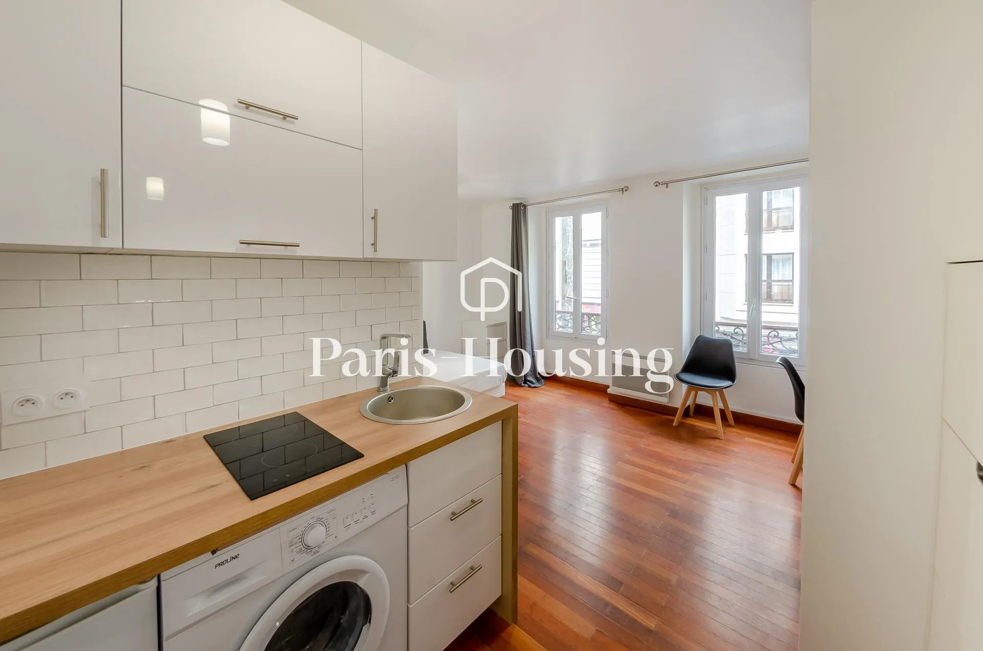 Flat Rue de la Tombe Issoire in Paris