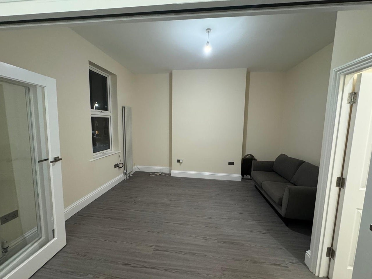 Flat Lower Richmond Road in Greater London