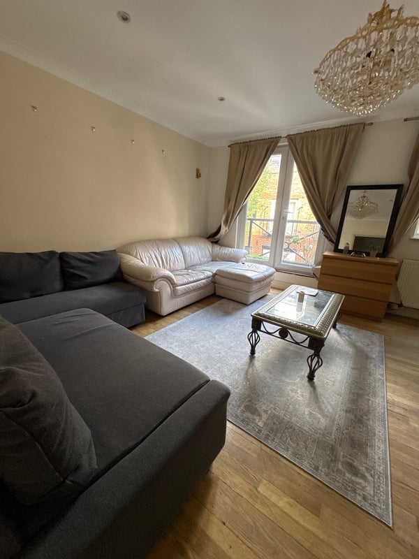 Room Hogan Mews in City of Westminster