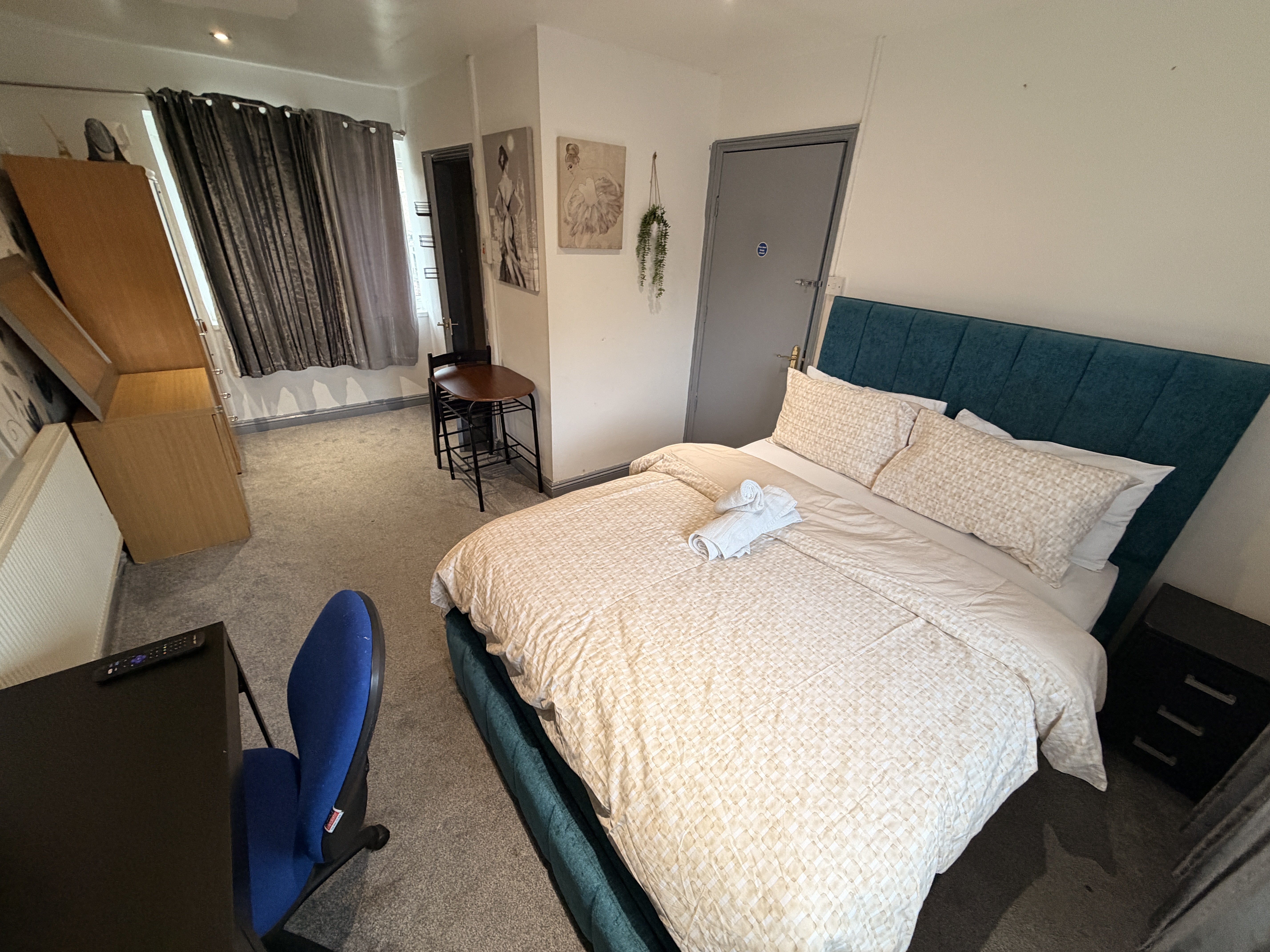 Room Eastern Avenue South in Northampton
