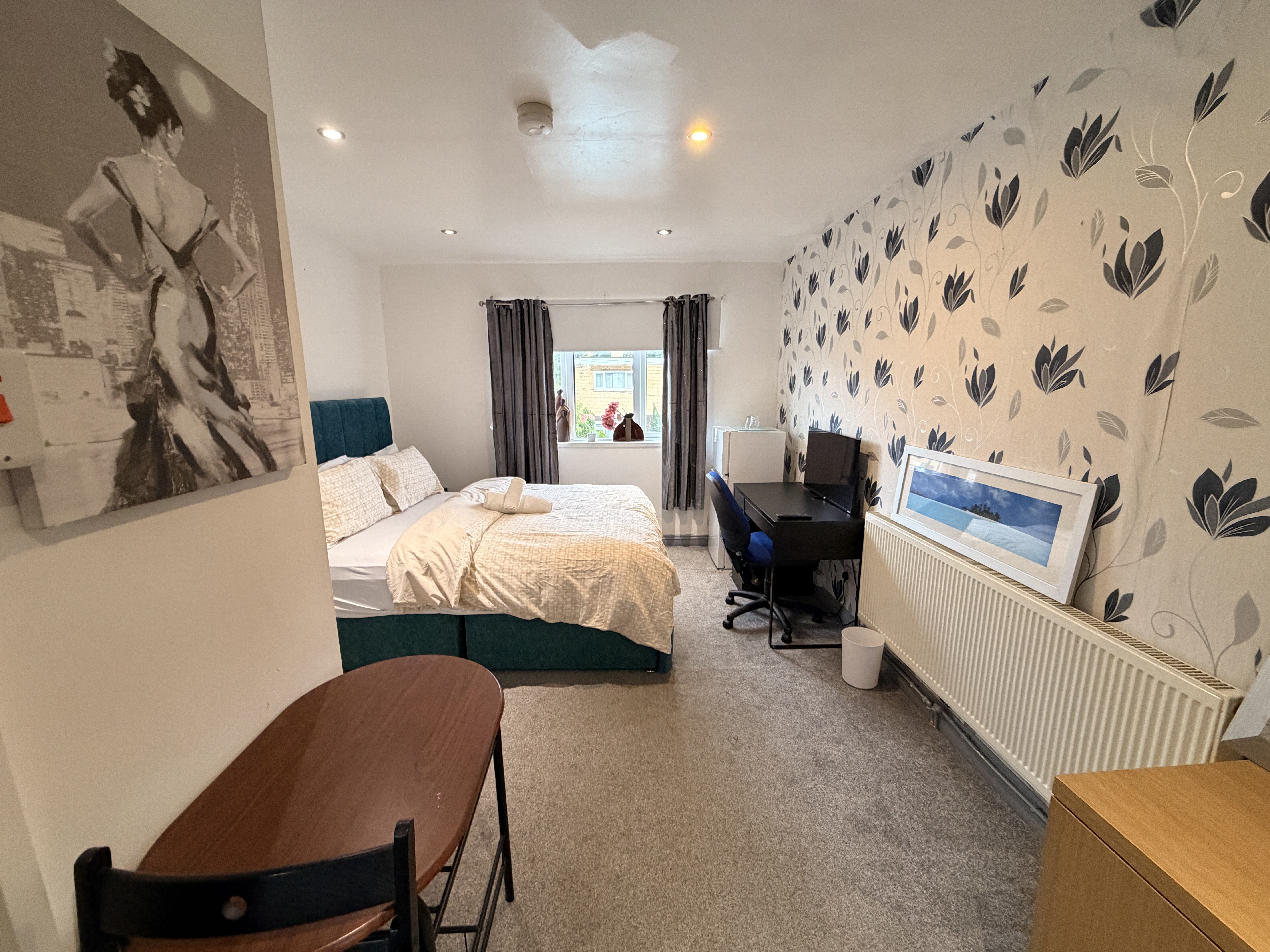 Room Eastern Avenue South in Northampton