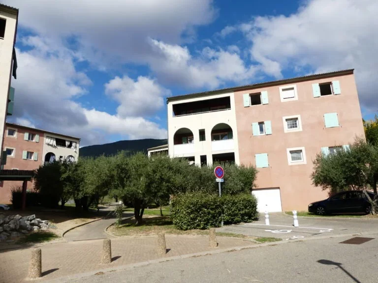 Flat Clos Des Olivettes in Nyons