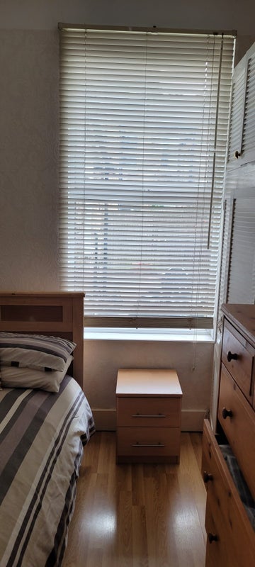 Flat Beryl Road in Greater London