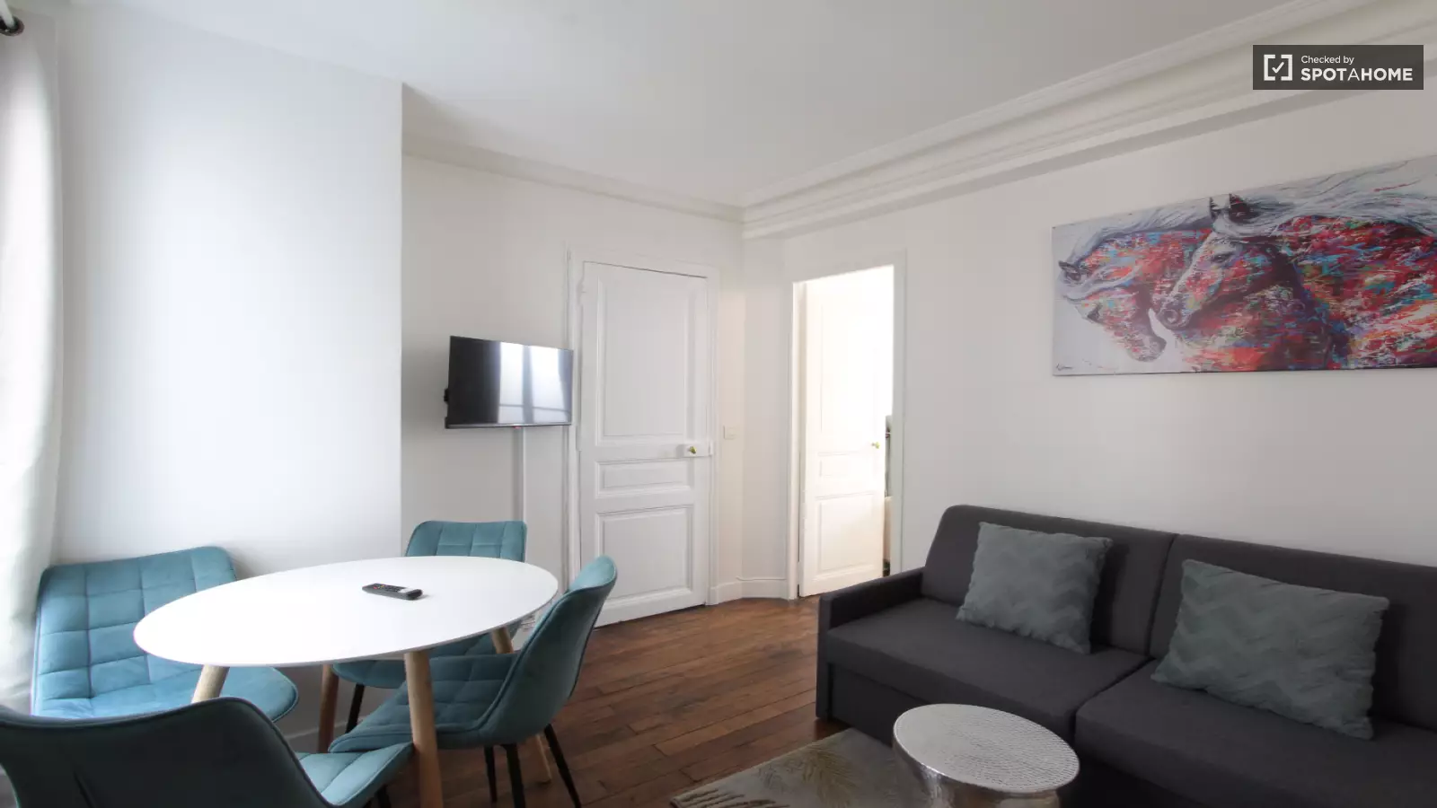 Appartement Rue Gabrielle à Paris