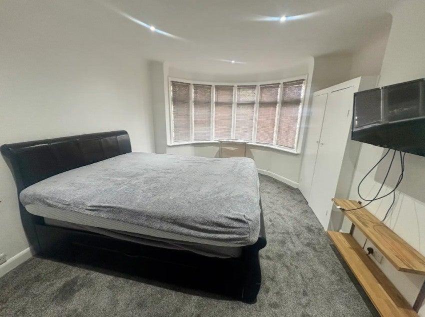 Room Dukes Road in Southampton