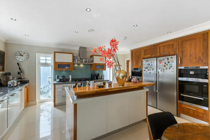 House Queens Hill Rise in Ascot