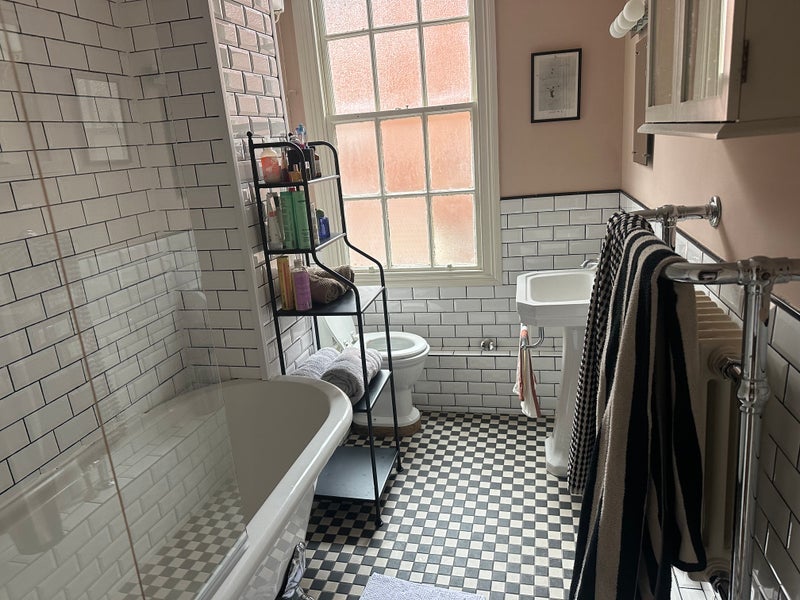Room Swanfield Street in Greater London