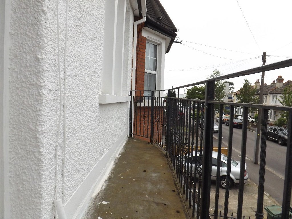 House Higham Station Avenue in Greater London
