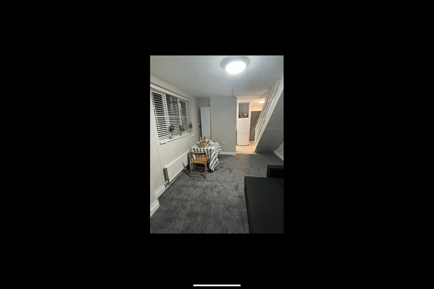 Flat Stanhope Avenue in Greater London