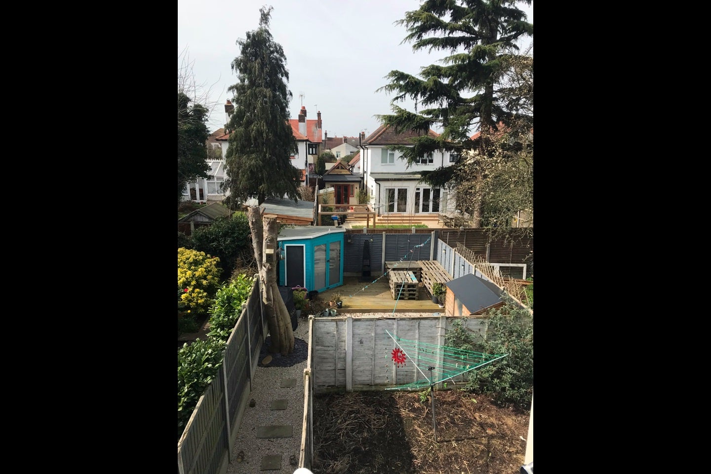 Flat Beedell Avenue in Southend-on-Sea
