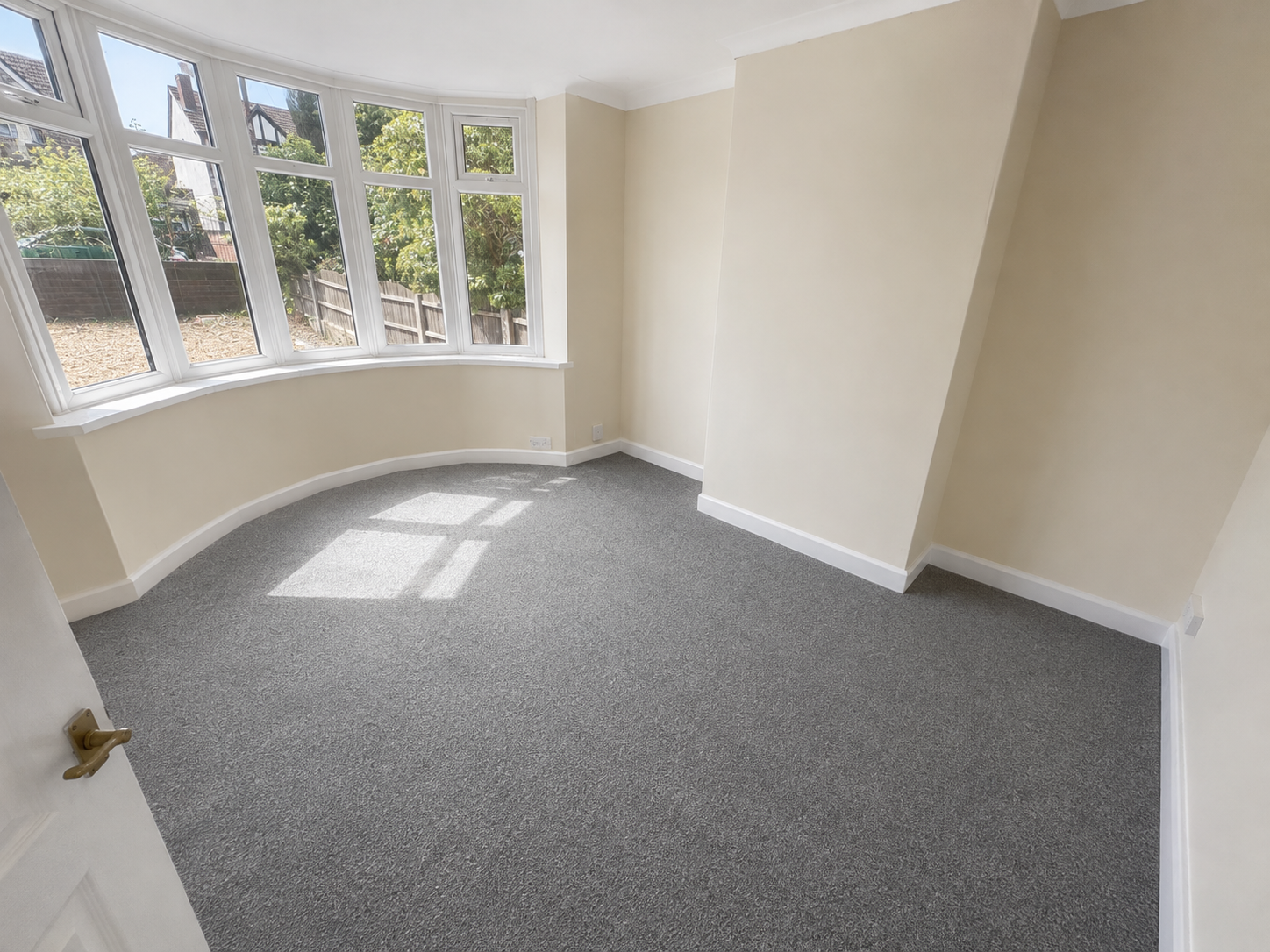 House Dog Kennel Lane in Sandwell