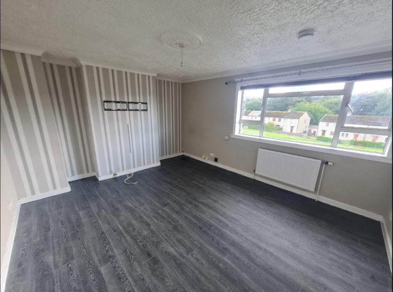Flat Balgarthno Road in Dundee