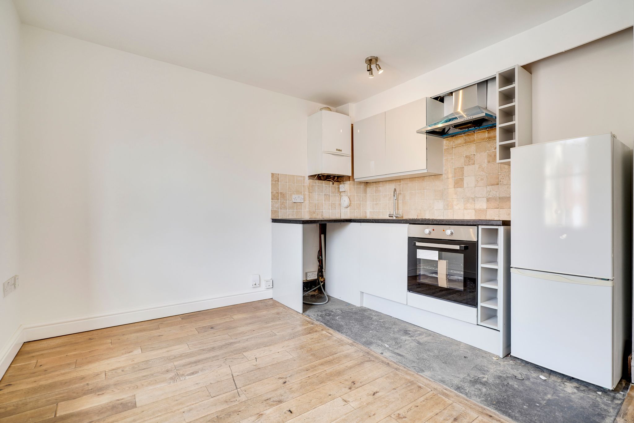 Flat Stort Road in East Hertfordshire