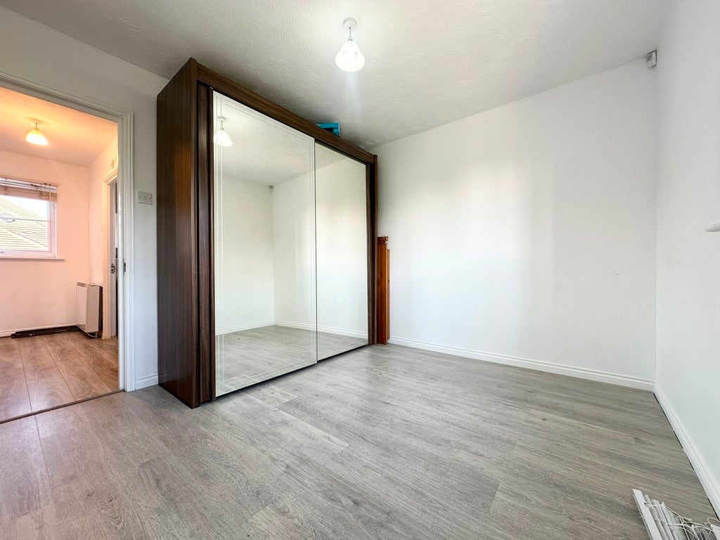 Flat St Aidans Court in Greater London