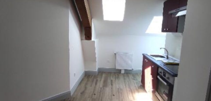 Flat Avenue des Anciens Combattants in Bourg-en-Bresse