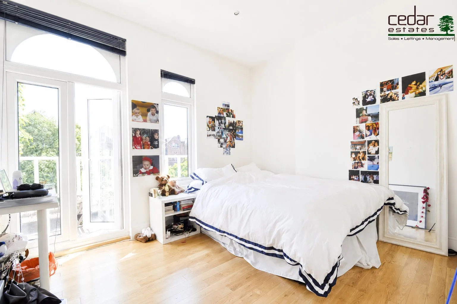 Flat Canfield Gardens in Greater London