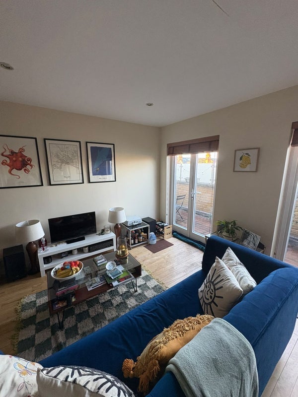 Flat Cavendish Road in Greater London