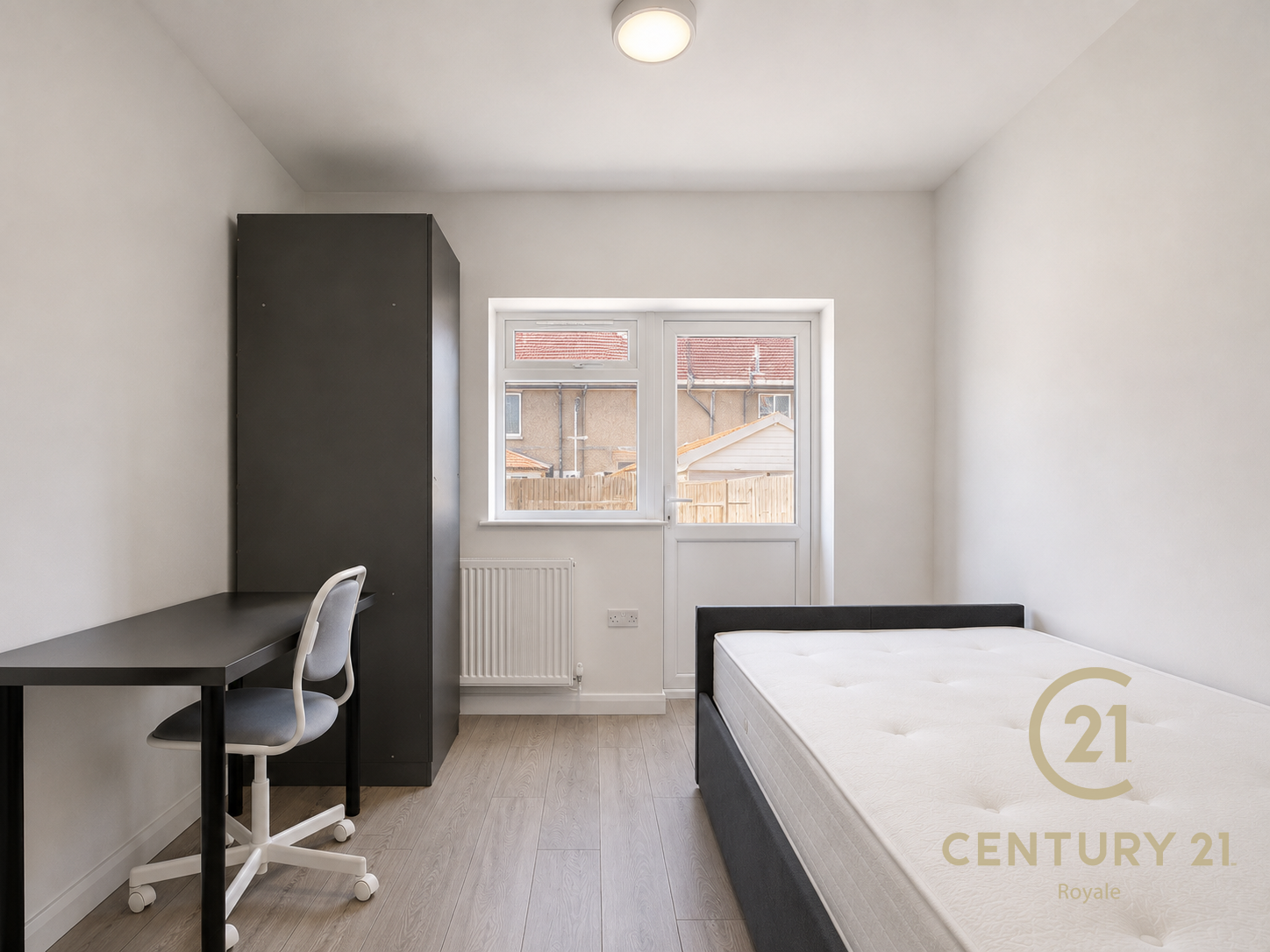 Room Surbiton Road in Greater London
