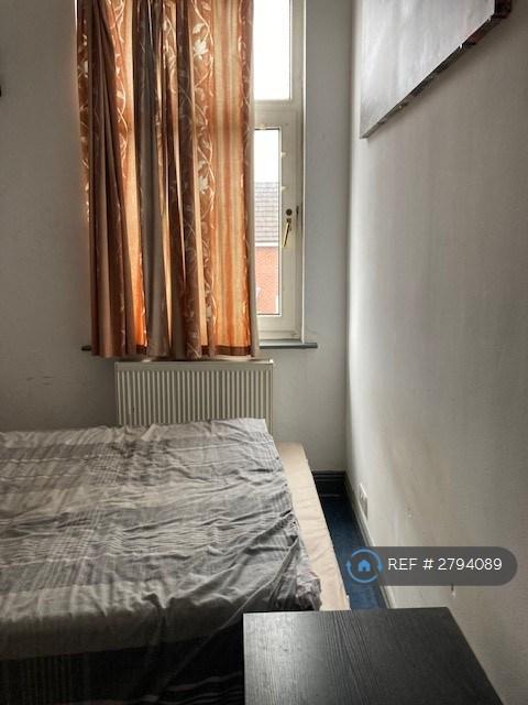 Room Brook Street in Preston