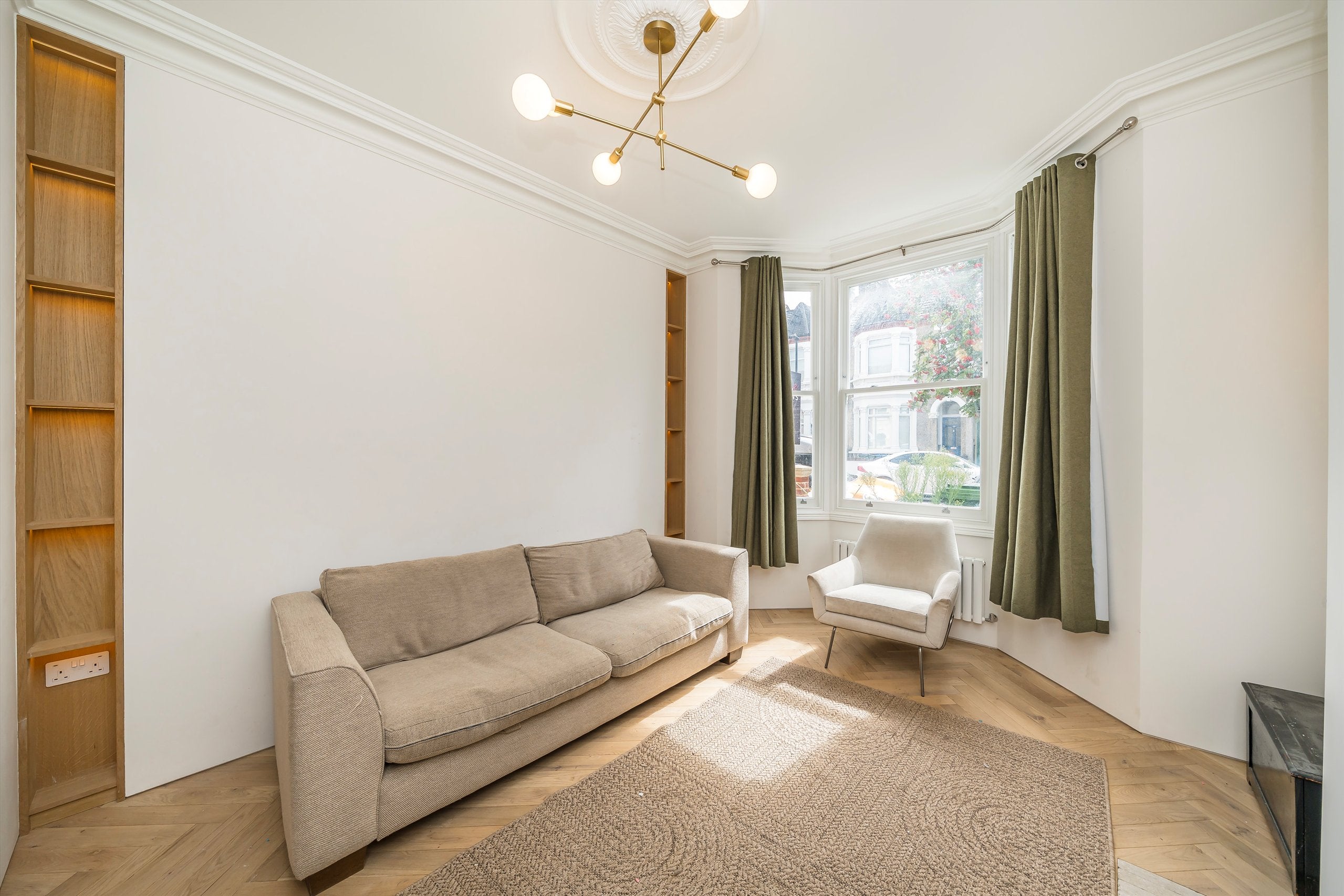 House Macoma Road in Greater London