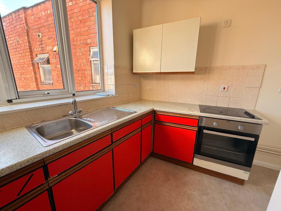 Flat Abington Square in Northampton
