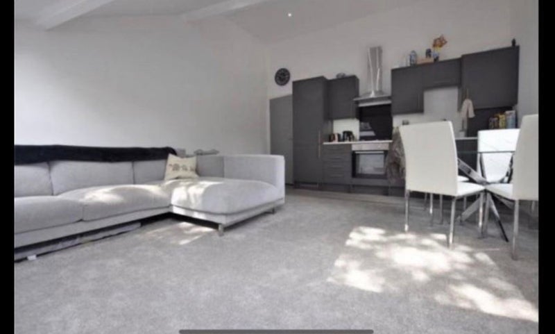Room Burton Road in Manchester