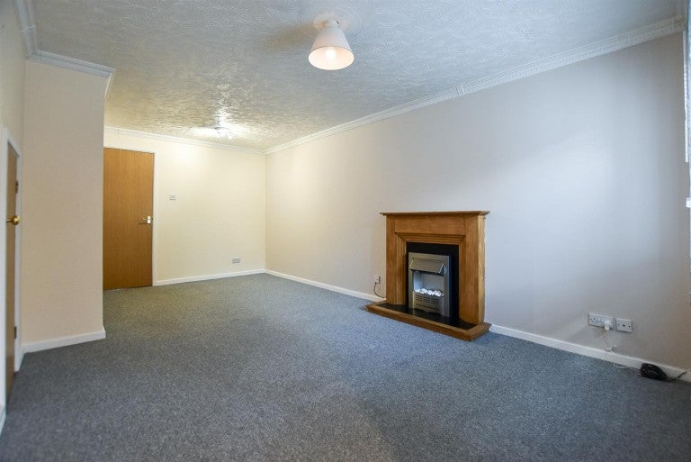 Flat Hawkes Road in Tonbridge and Malling
