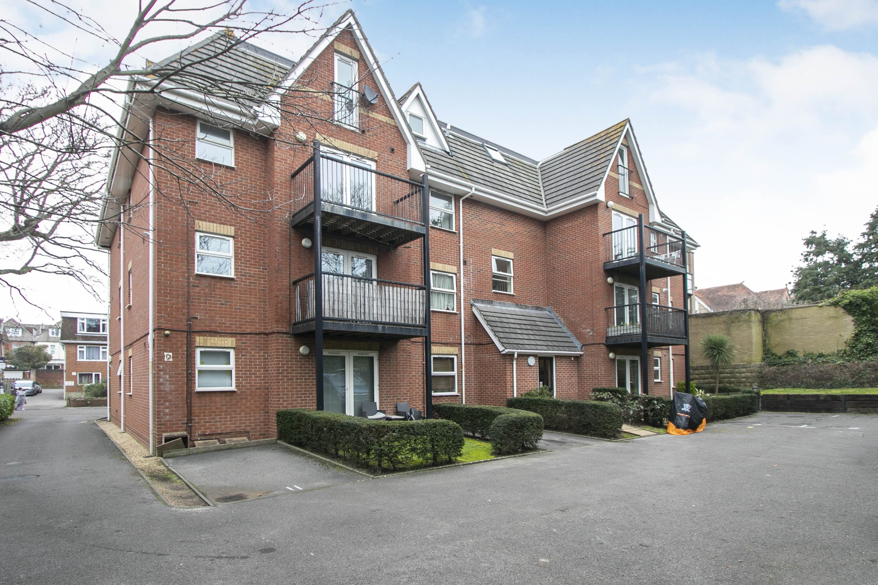 Flat Florence Road in Bournemouth
