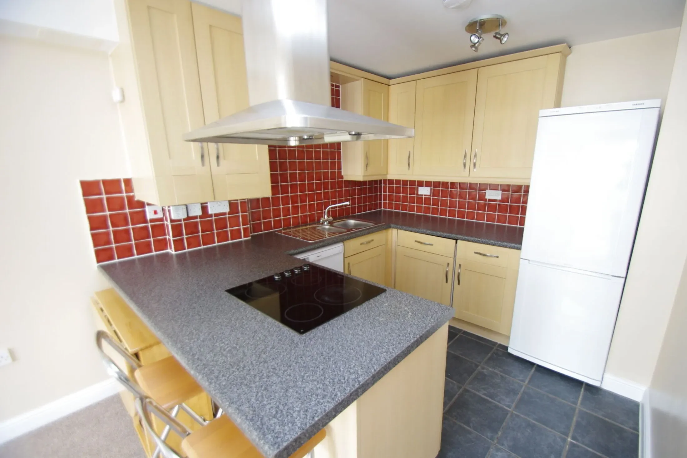 Flat St Albans Road in Watford