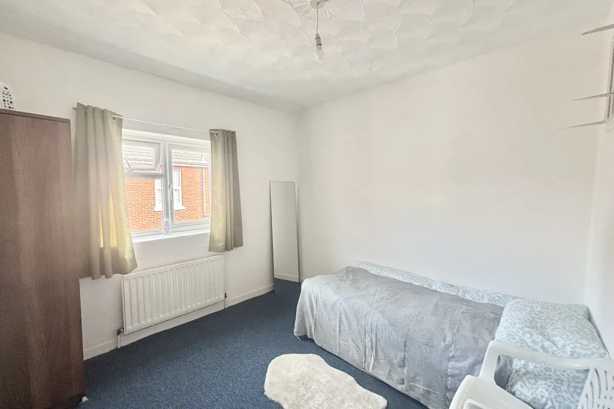 Flat Winchester Road in Southampton