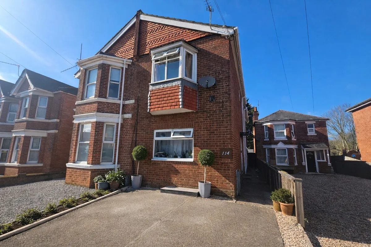 Flat Winchester Road in Southampton