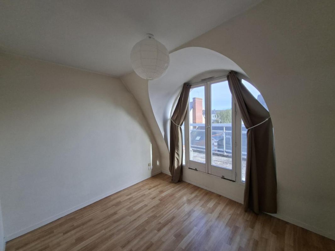 Flat Rue de la Santé in Rennes