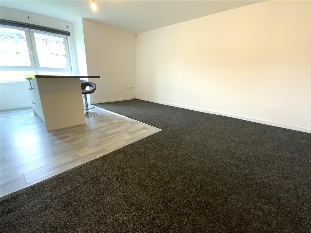 Flat Glasgow Road in Cambuslang