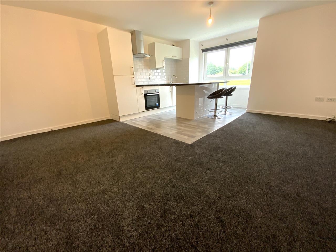 Flat Glasgow Road in Cambuslang