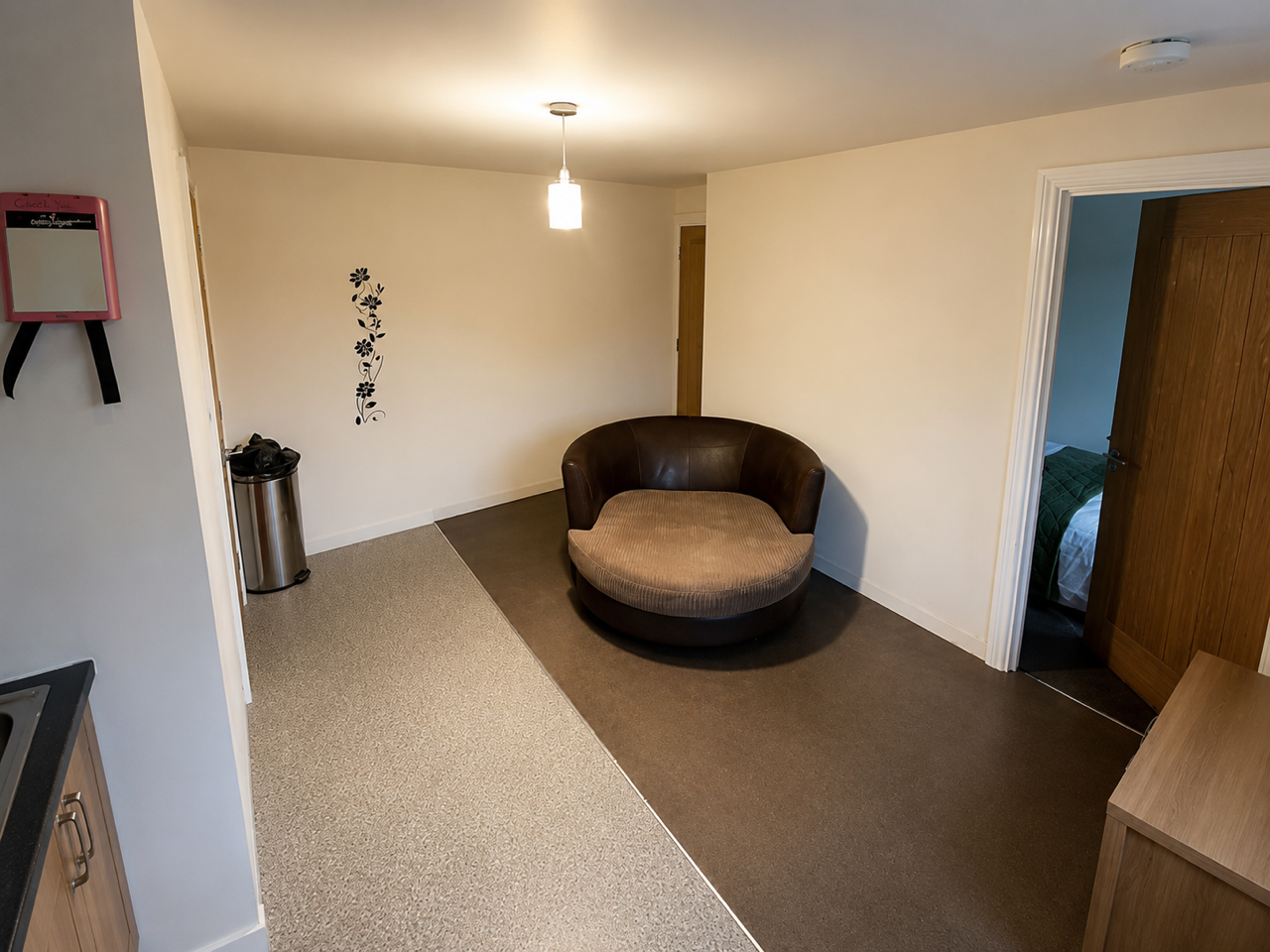 Flat Round House Road in Coventry