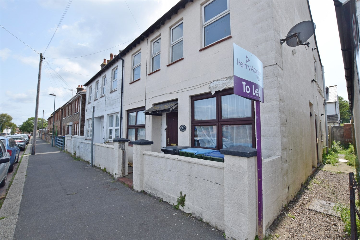 Room London Road in Arun
