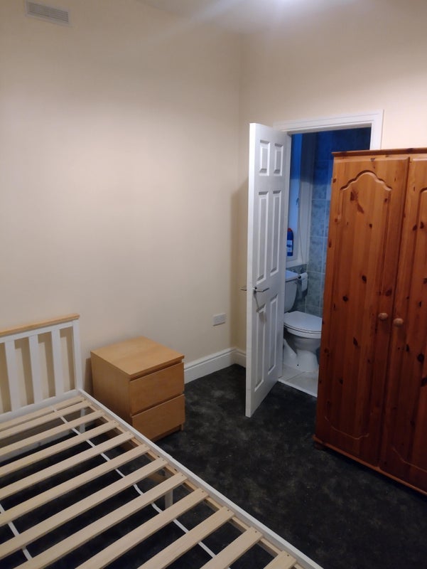 Room Albert Road in Blackpool