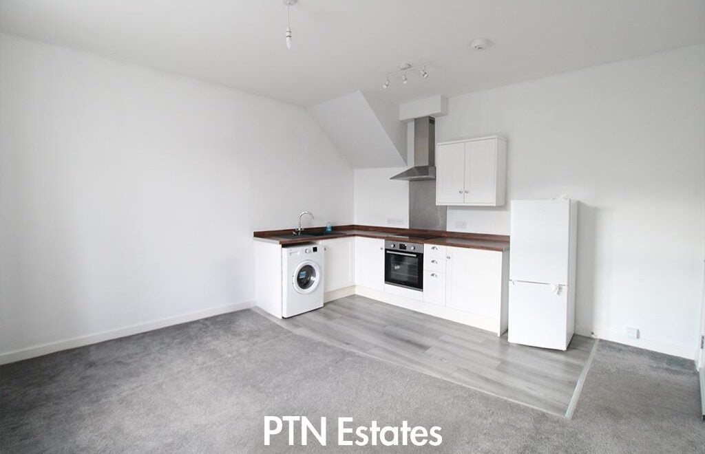 Flat Moor Street in Brierley Hill