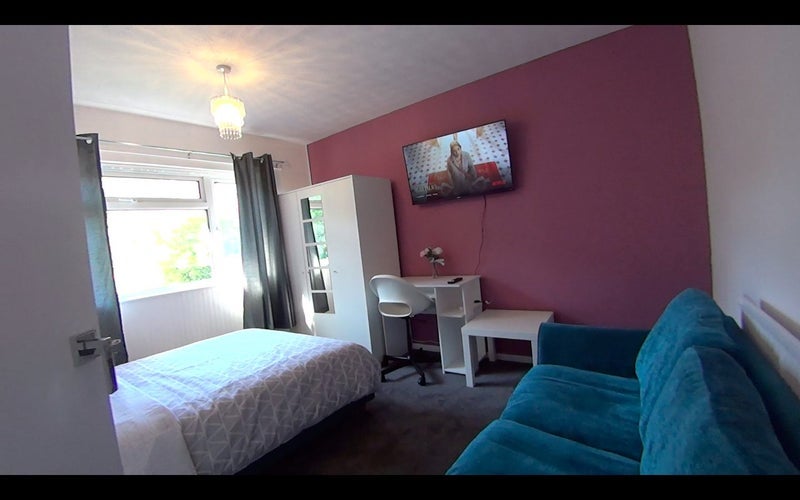 Room St Fagans Rise in Cardiff