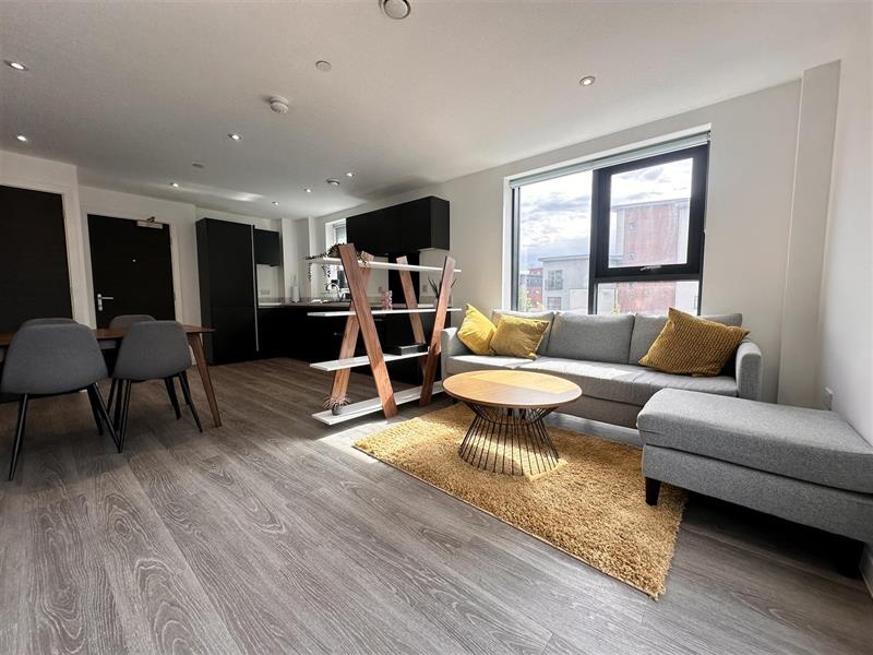 Flat Woden Street in Salford