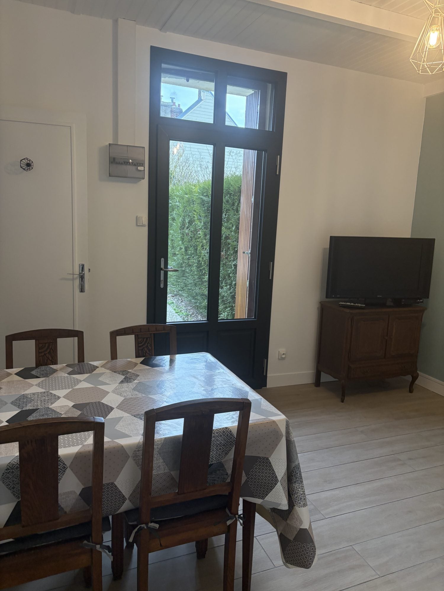 Flat Rue de la Laiterie in Canehan