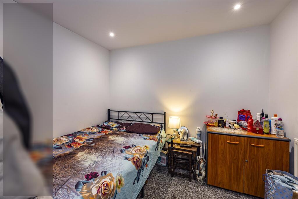 Flat Trowell Road in Nottingham