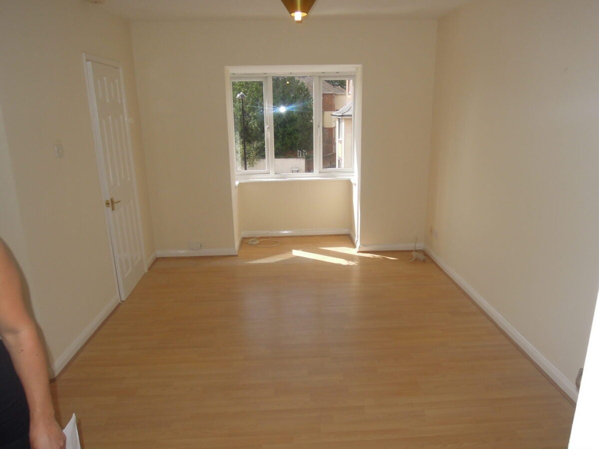 Flat St Edmund's Road in Southampton
