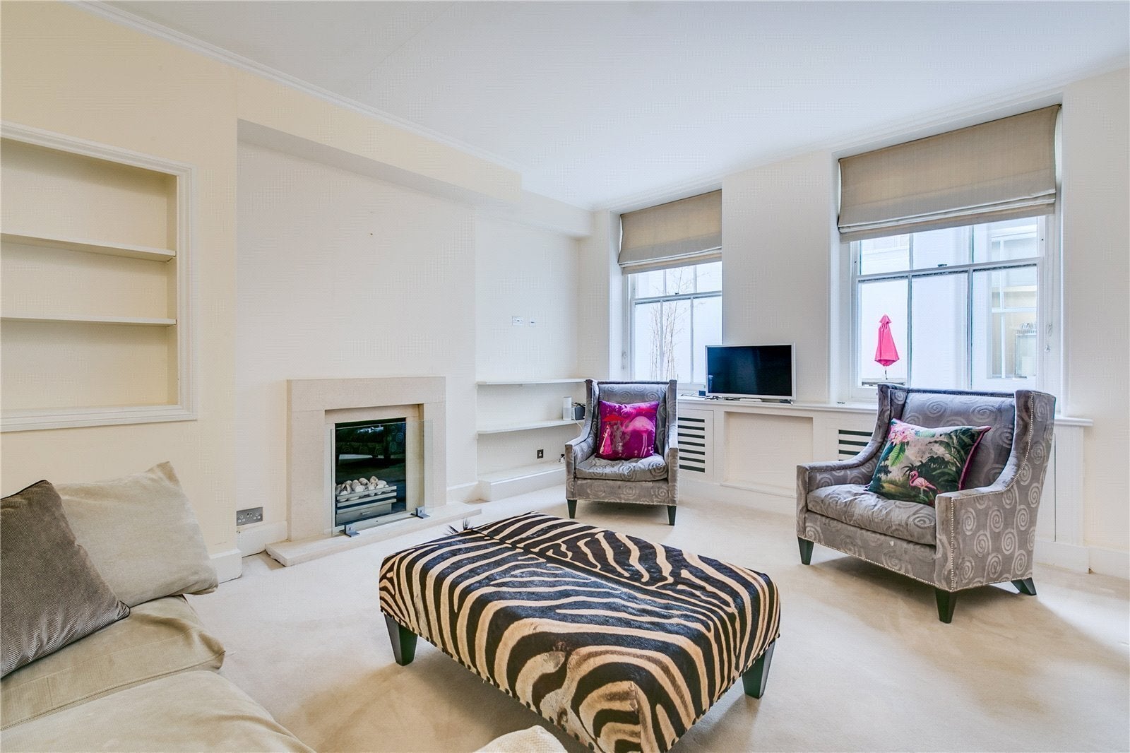 Flat Ennismore Gardens Mews in City of Westminster