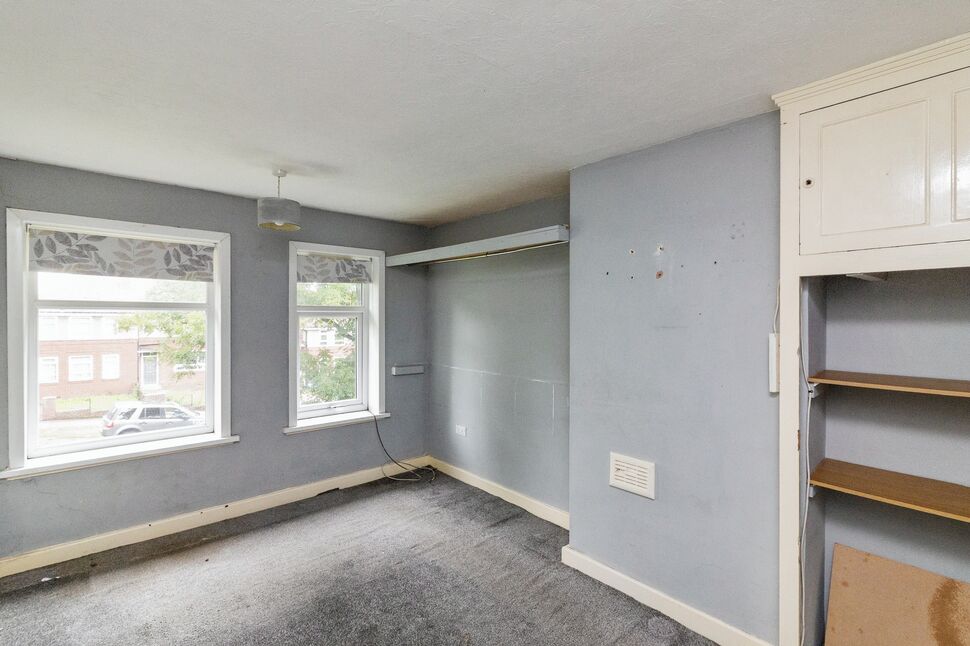 Flat Bellhouse Road in Sheffield