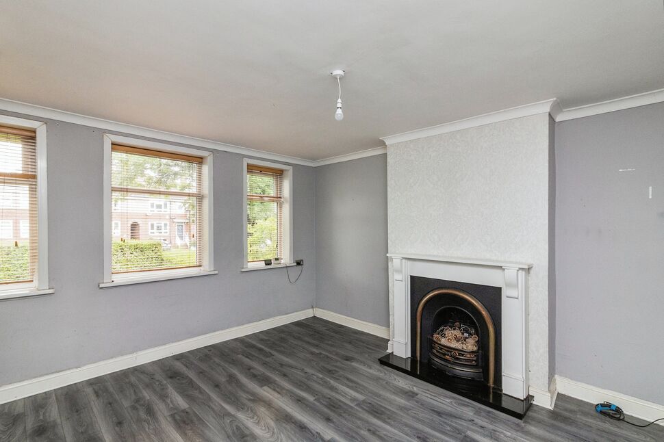 Flat Bellhouse Road in Sheffield