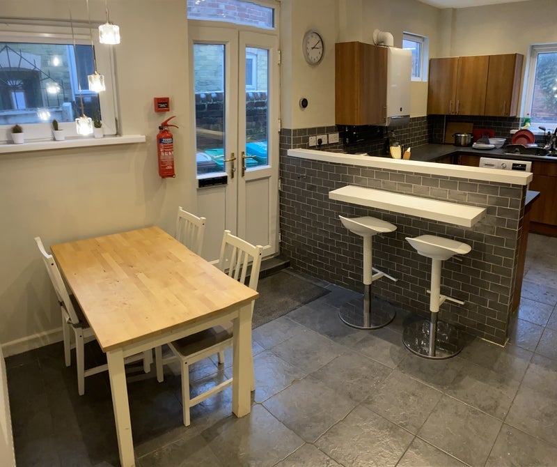 Room Sneinton Dale in Nottingham