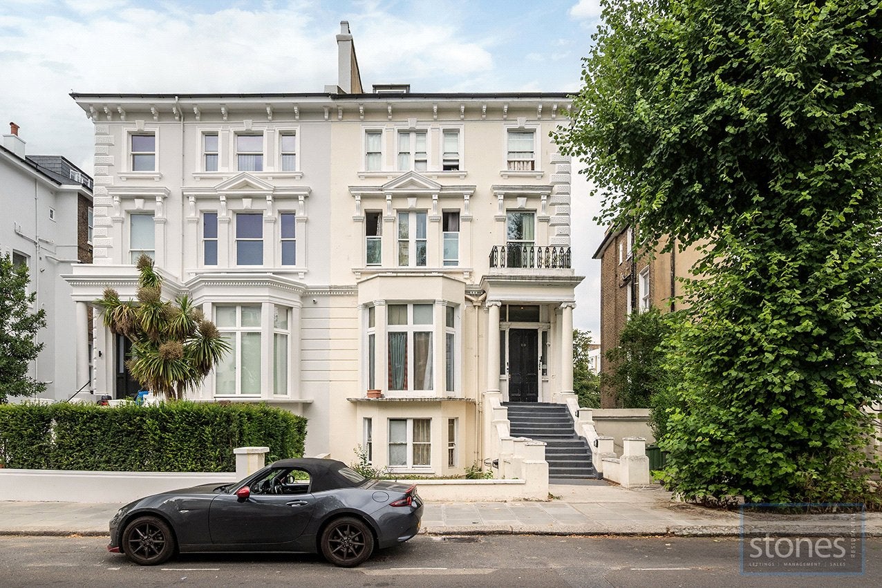 Flat Belsize Park in Greater London