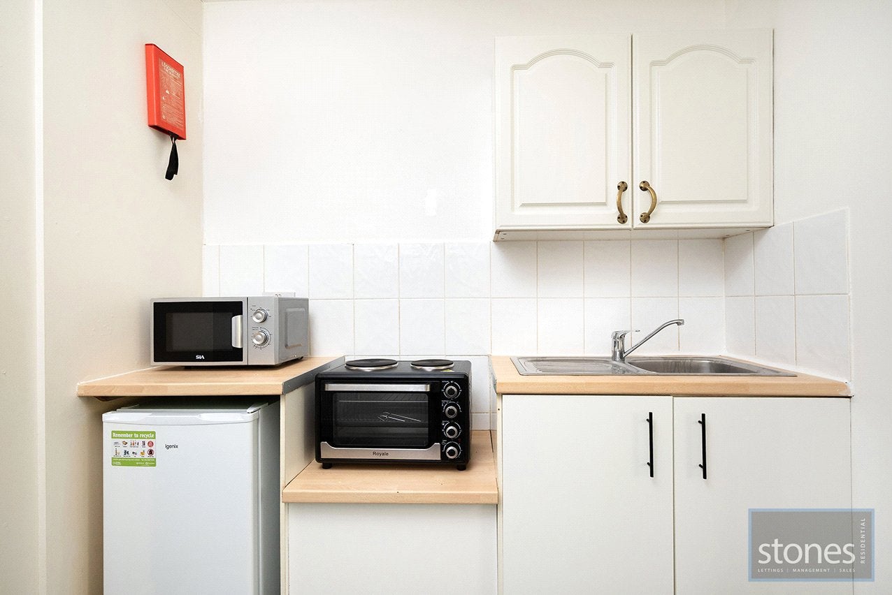 Flat Belsize Park in Greater London