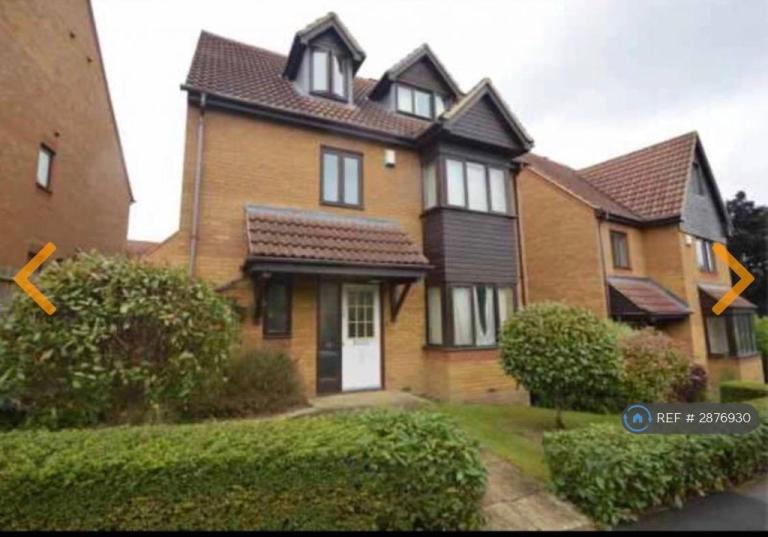 House Knapp Gate in Milton Keynes